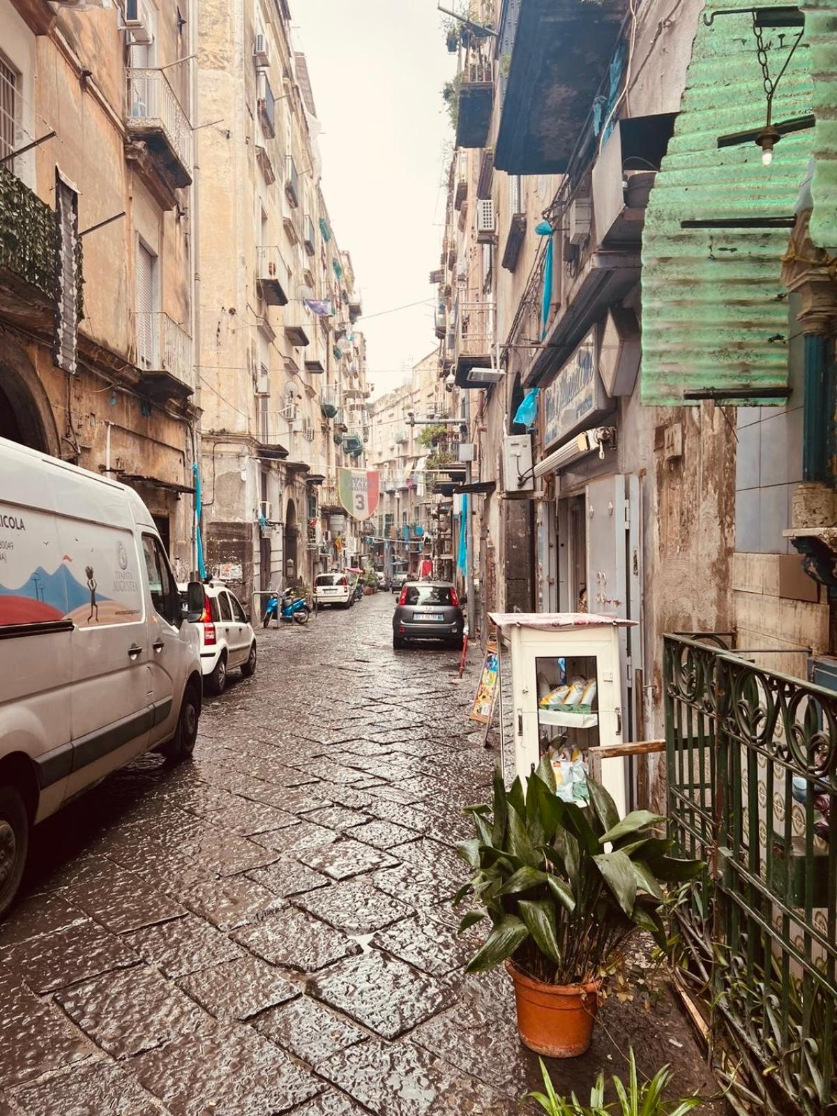 Civico 81 Leilighet Napoli Eksteriør bilde